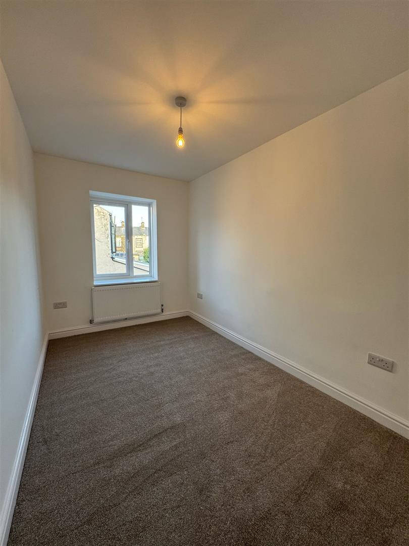 2 bed terraced house to rent in Cardwell Street, Padiham  - Property Image 9