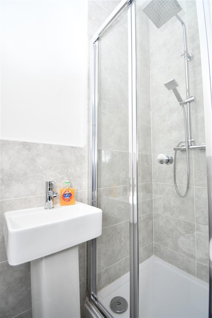 1 bed house share to rent in Coal Clough Lane, Burnley 1