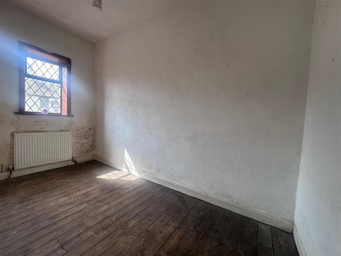 2 bed terraced house for sale in Prestwich Street, Burnley  - Property Image 6