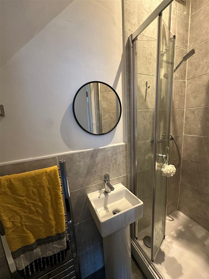 1 bed house share to rent in Coultate Street, Burnley  - Property Image 4