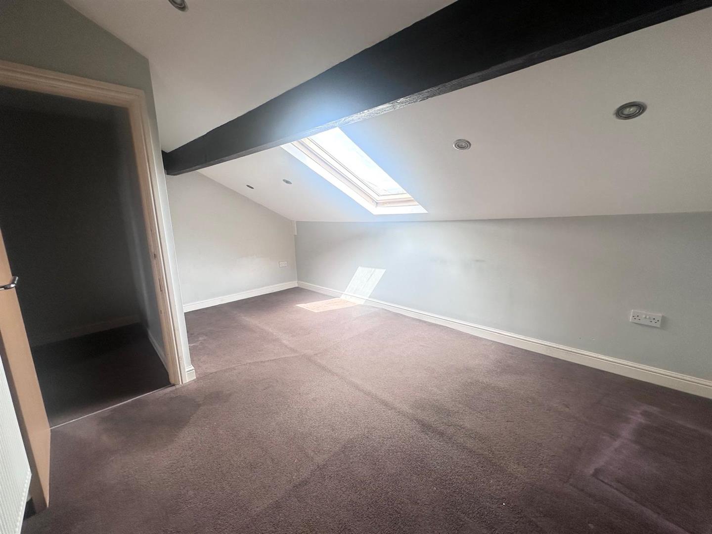 4 bed block of apartments for sale in Station Road, Padiham 2