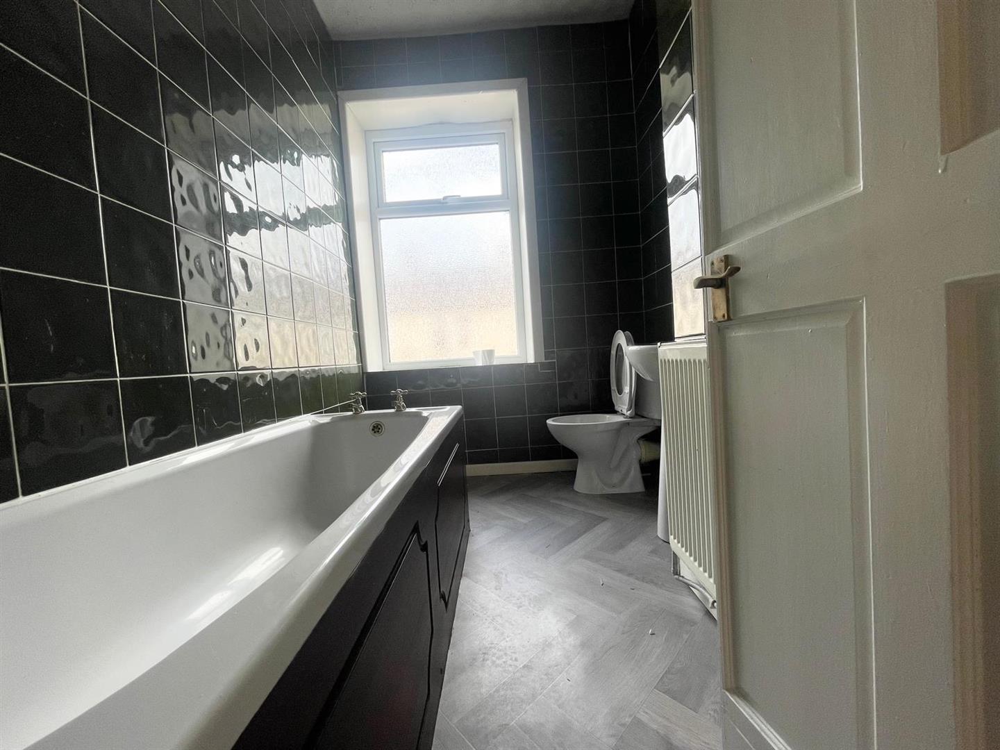 2 bed terraced house to rent in St. Cuthbert Street, Burnley 6