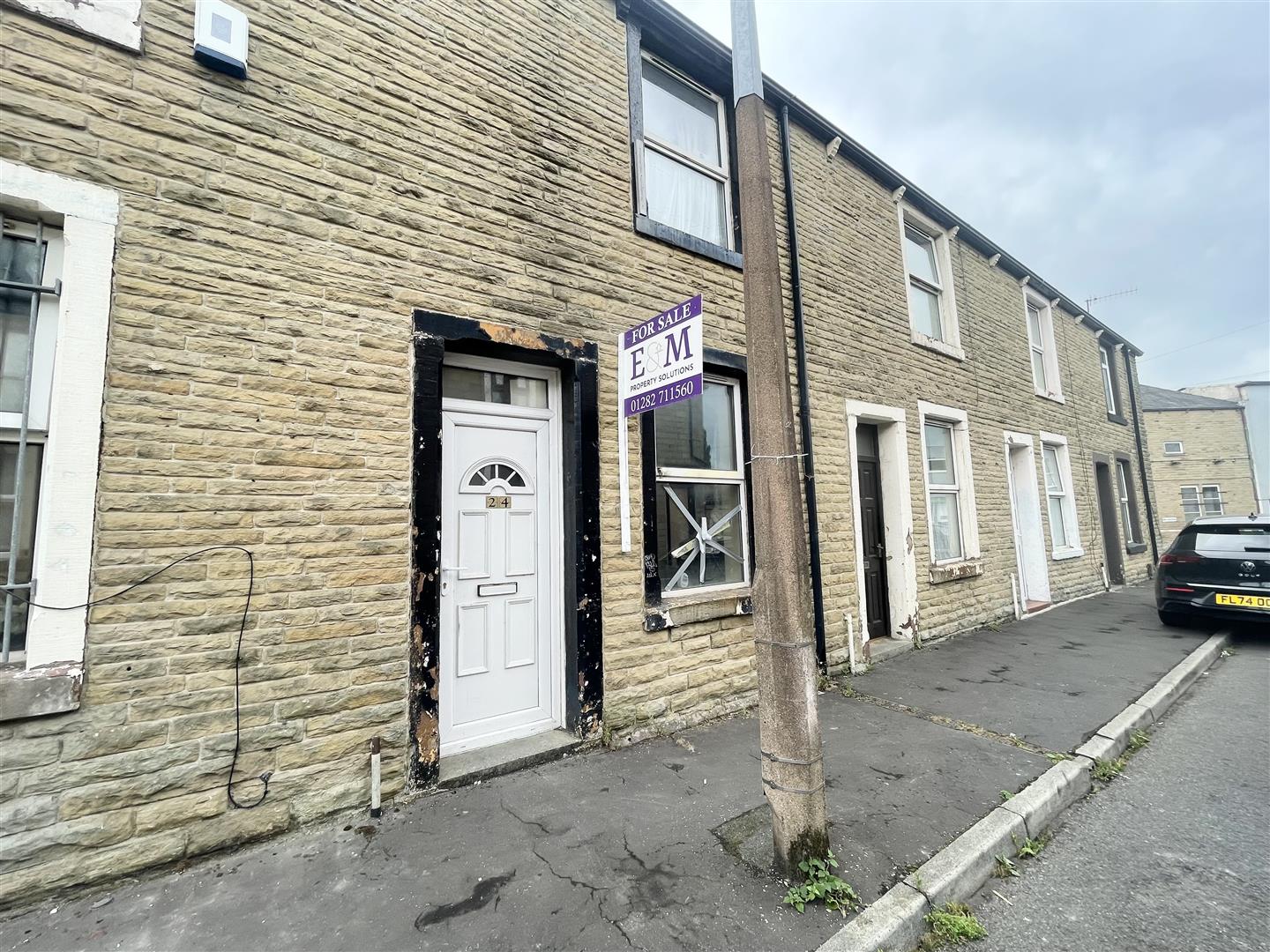 2 bed terraced house for sale in Pine Street, Burnley - Property Image 1