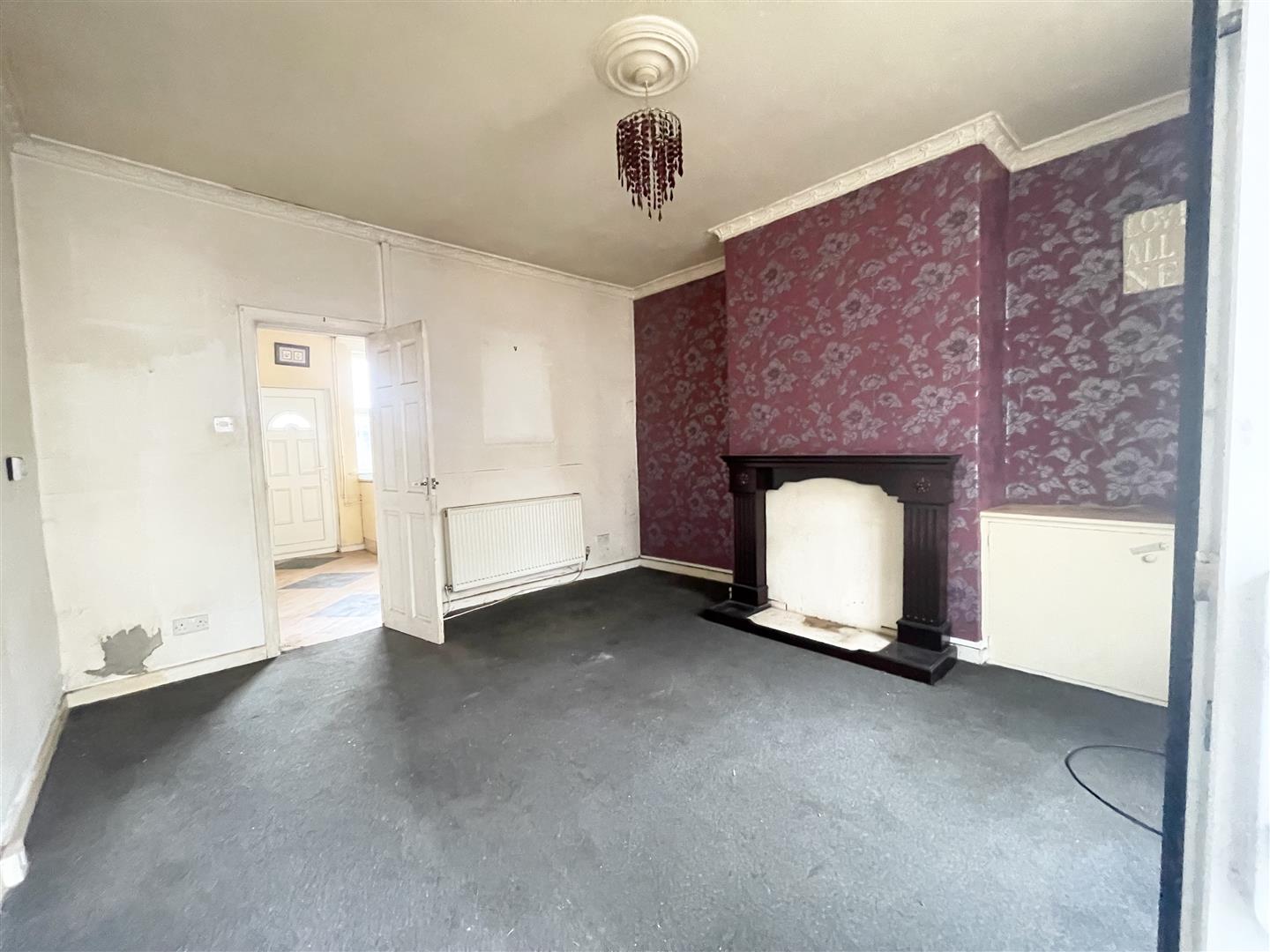 2 bed terraced house for sale in Pine Street, Burnley  - Property Image 2