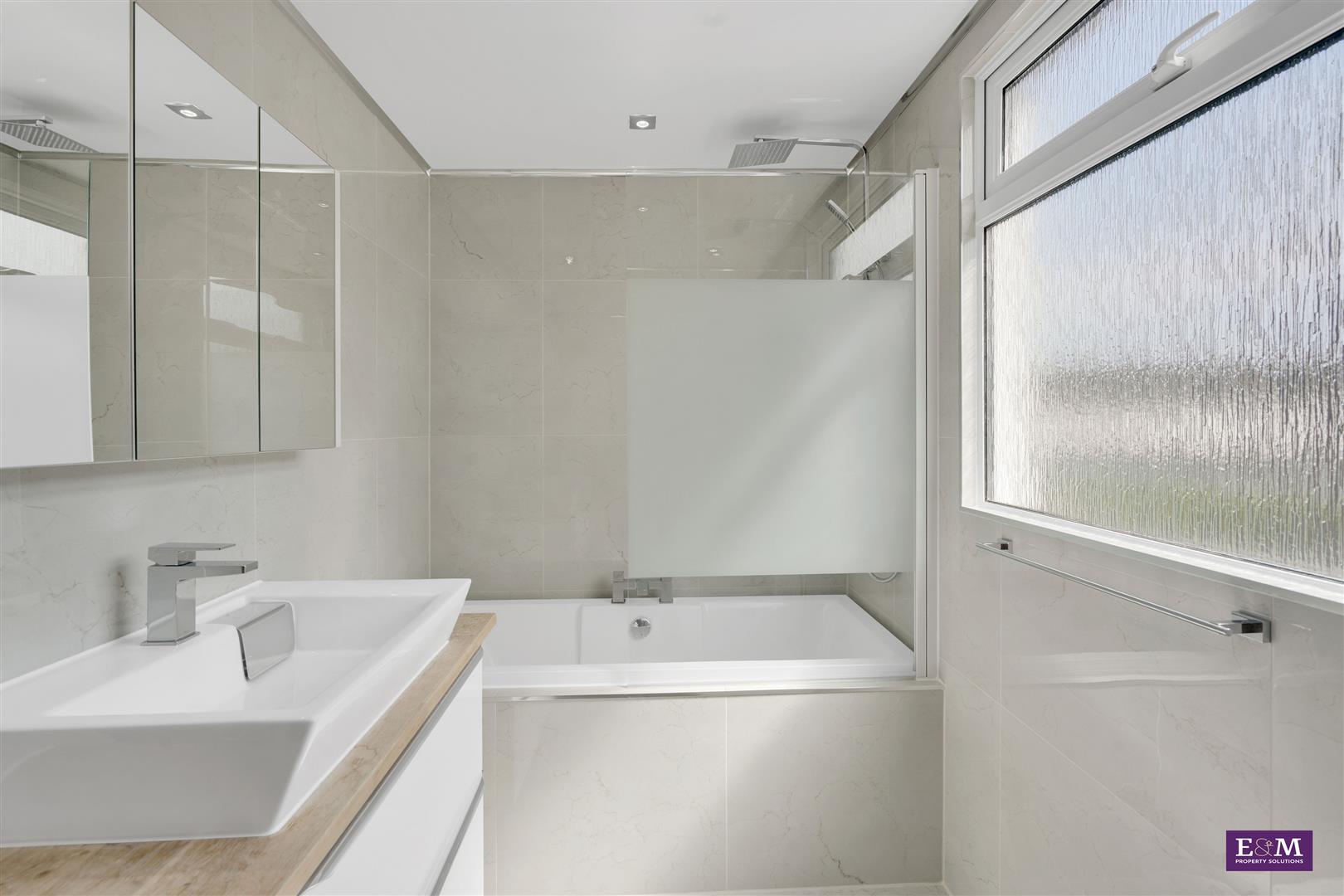 4 bed detached house for sale in Hallwood Close, Burnley 12