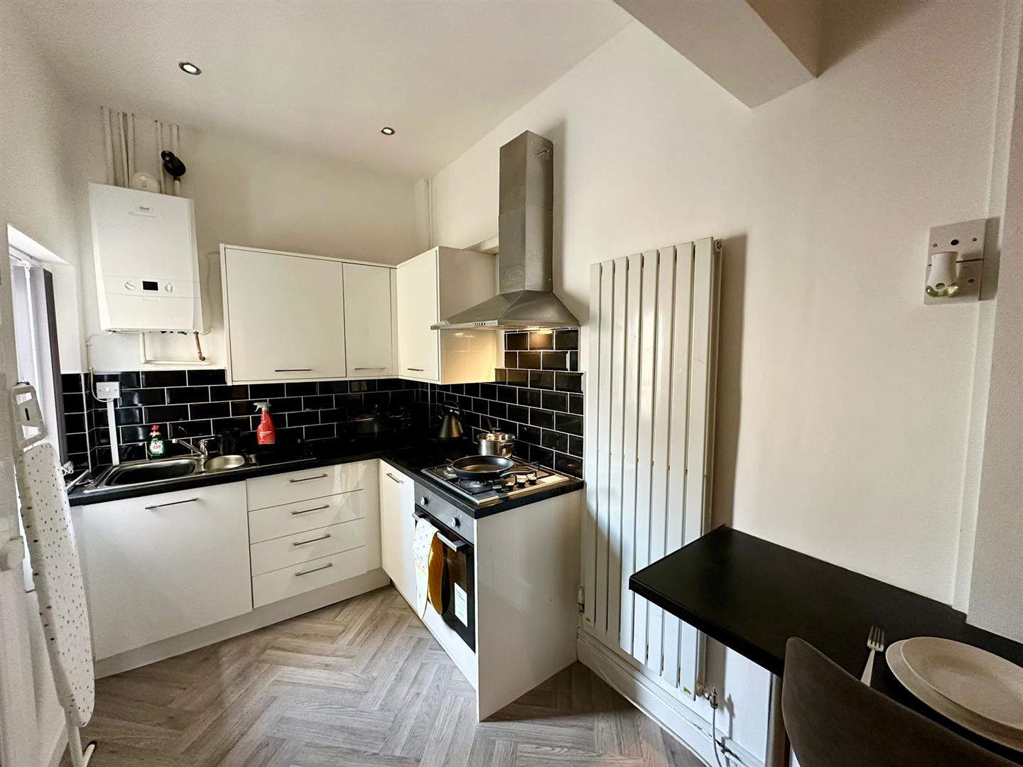 1 bed house share to rent in St. Matthew Street, Burnley  - Property Image 7