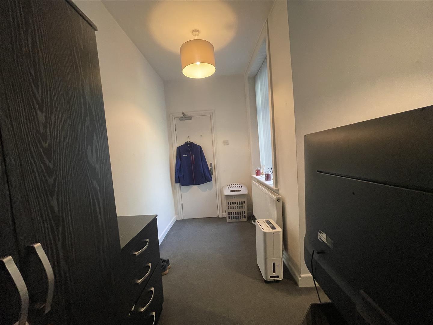 4 bed end of terrace house for sale in Grant Street, Burnley  - Property Image 5