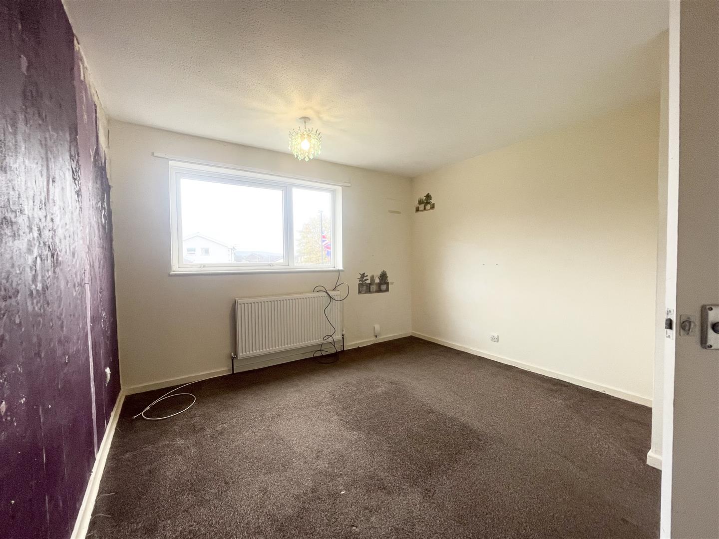 3 bed terraced house for sale in Aylesbury Walk, Burnley  - Property Image 5