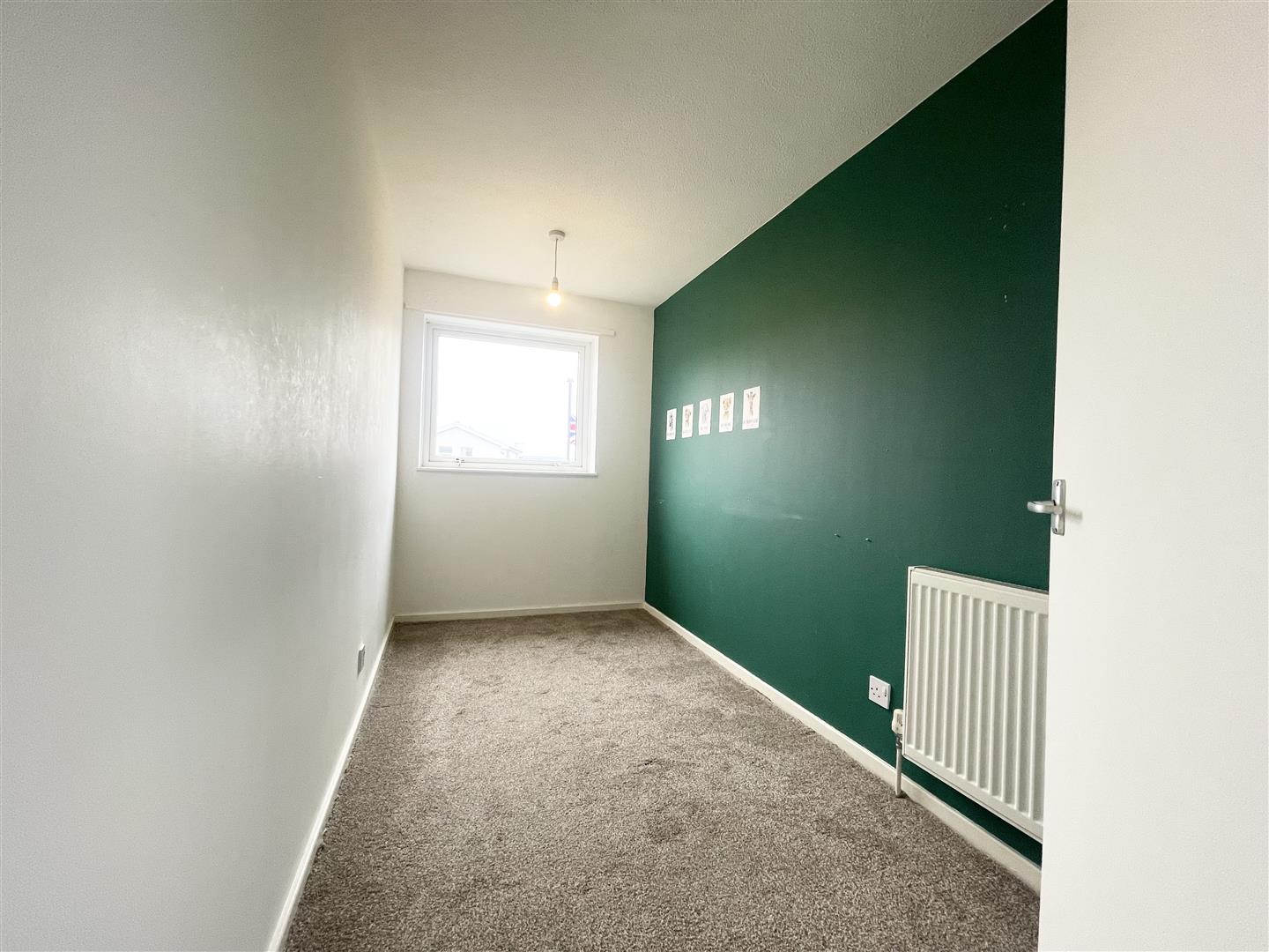 3 bed terraced house for sale in Aylesbury Walk, Burnley  - Property Image 8