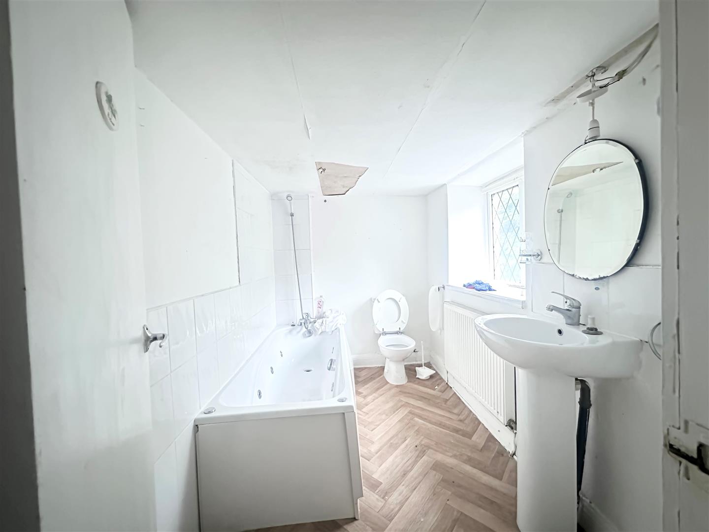 2 bed end of terrace house for sale in Lane Ends, Nelson 4