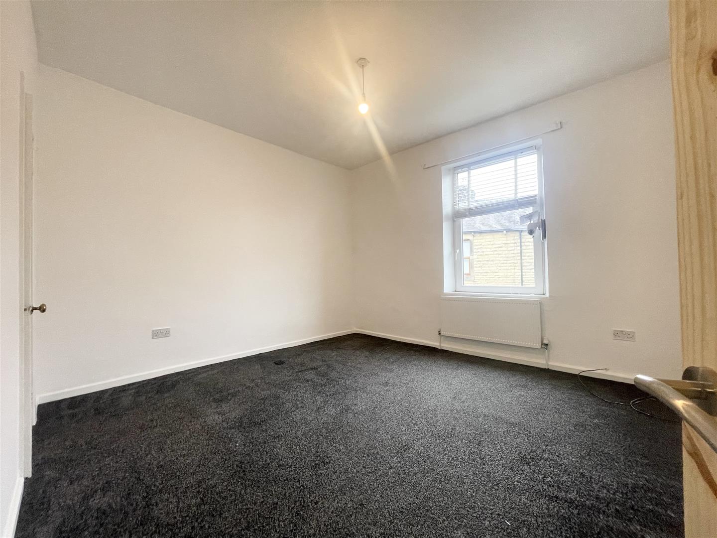 3 bed terraced house to rent in Laithe Street, Burnley  - Property Image 4
