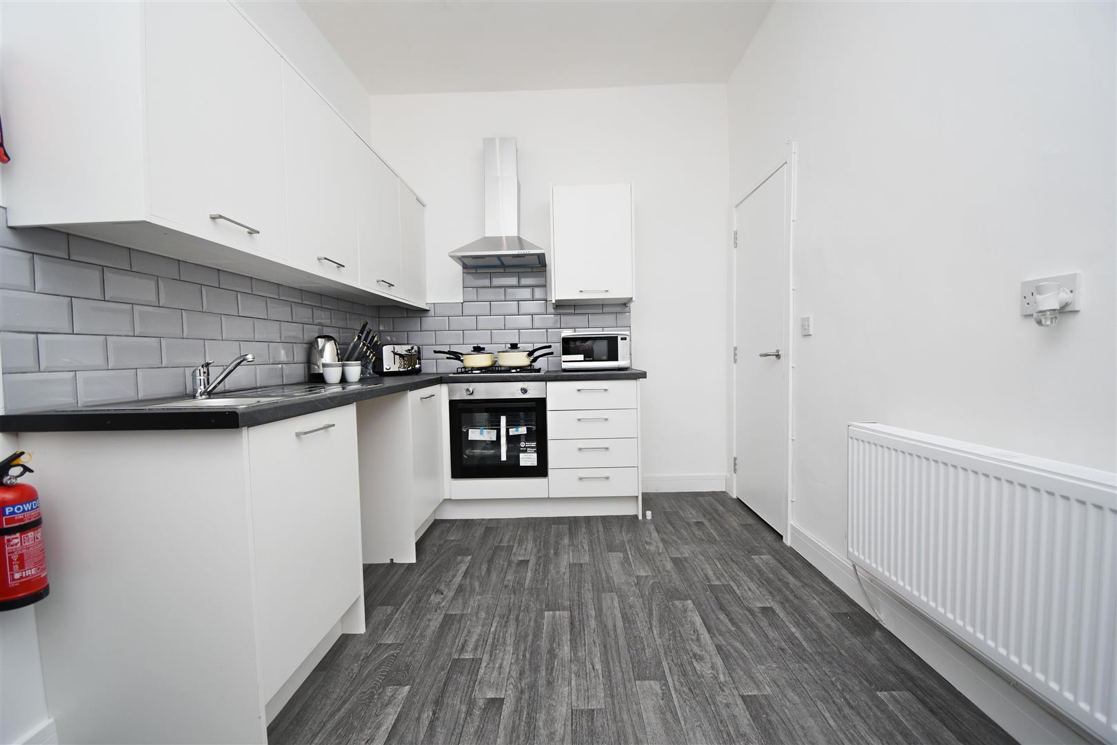 4 bed terraced house for sale in Queensberry Road, Burnley  - Property Image 5