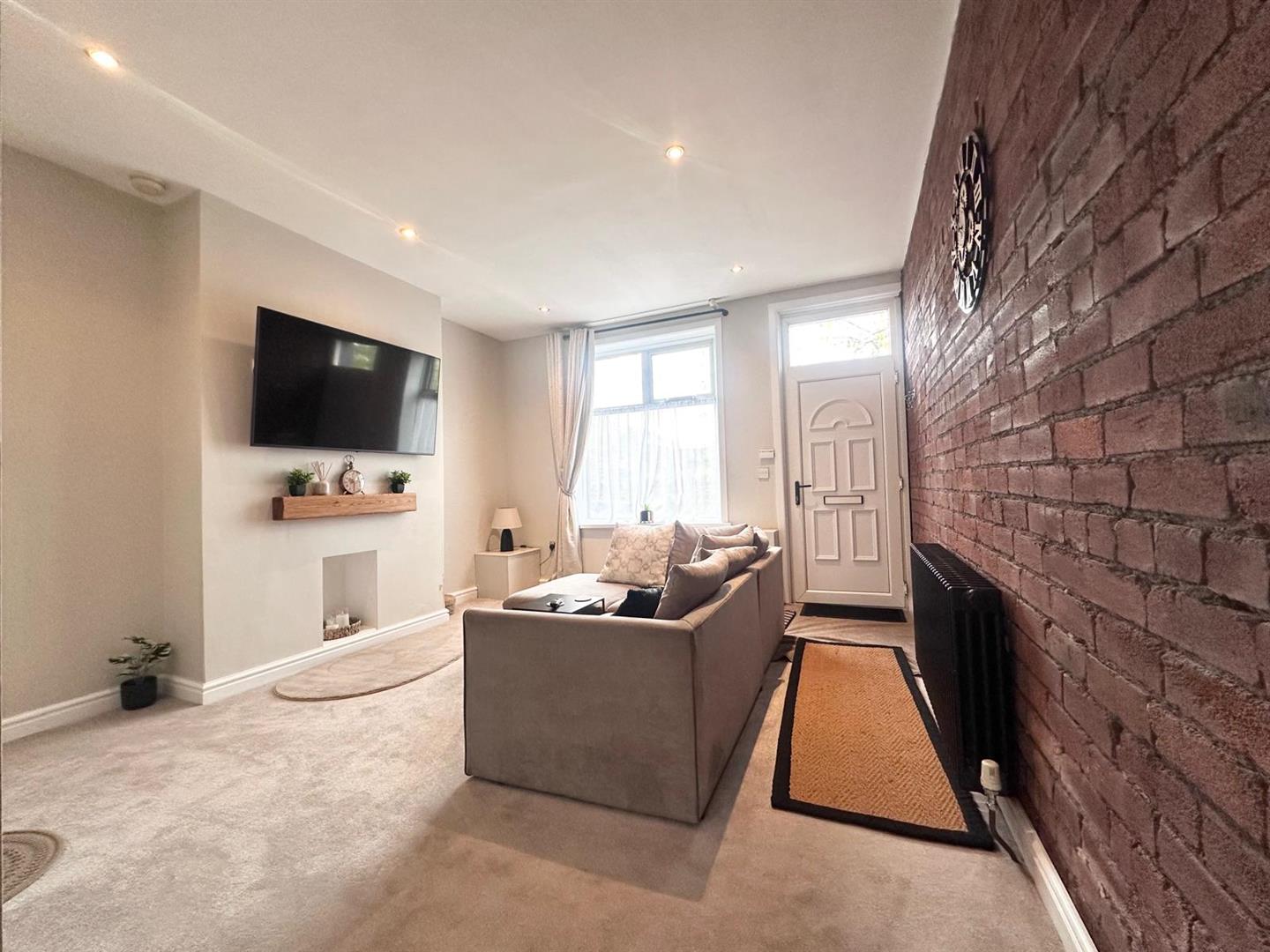 2 bed terraced house for sale in Talbot Street, Burnley  - Property Image 4