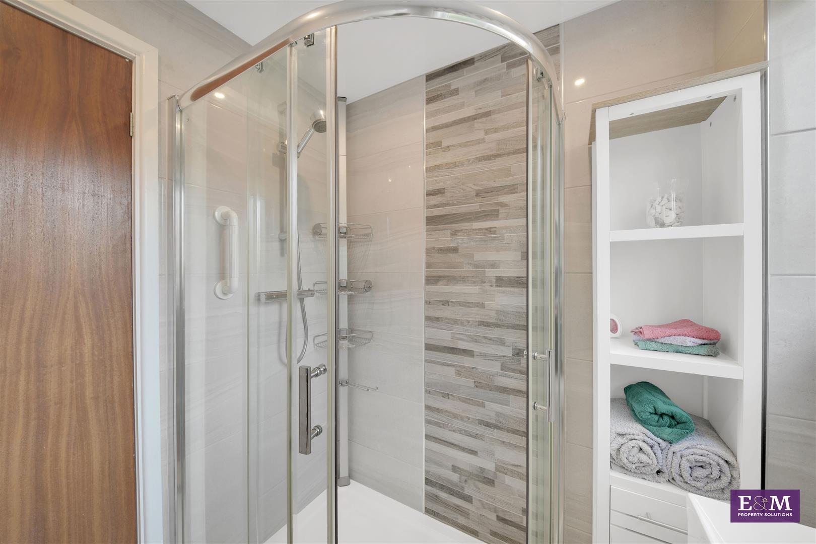 3 bed semi-detached house for sale in Hillingdon Road, Burnley  - Property Image 9