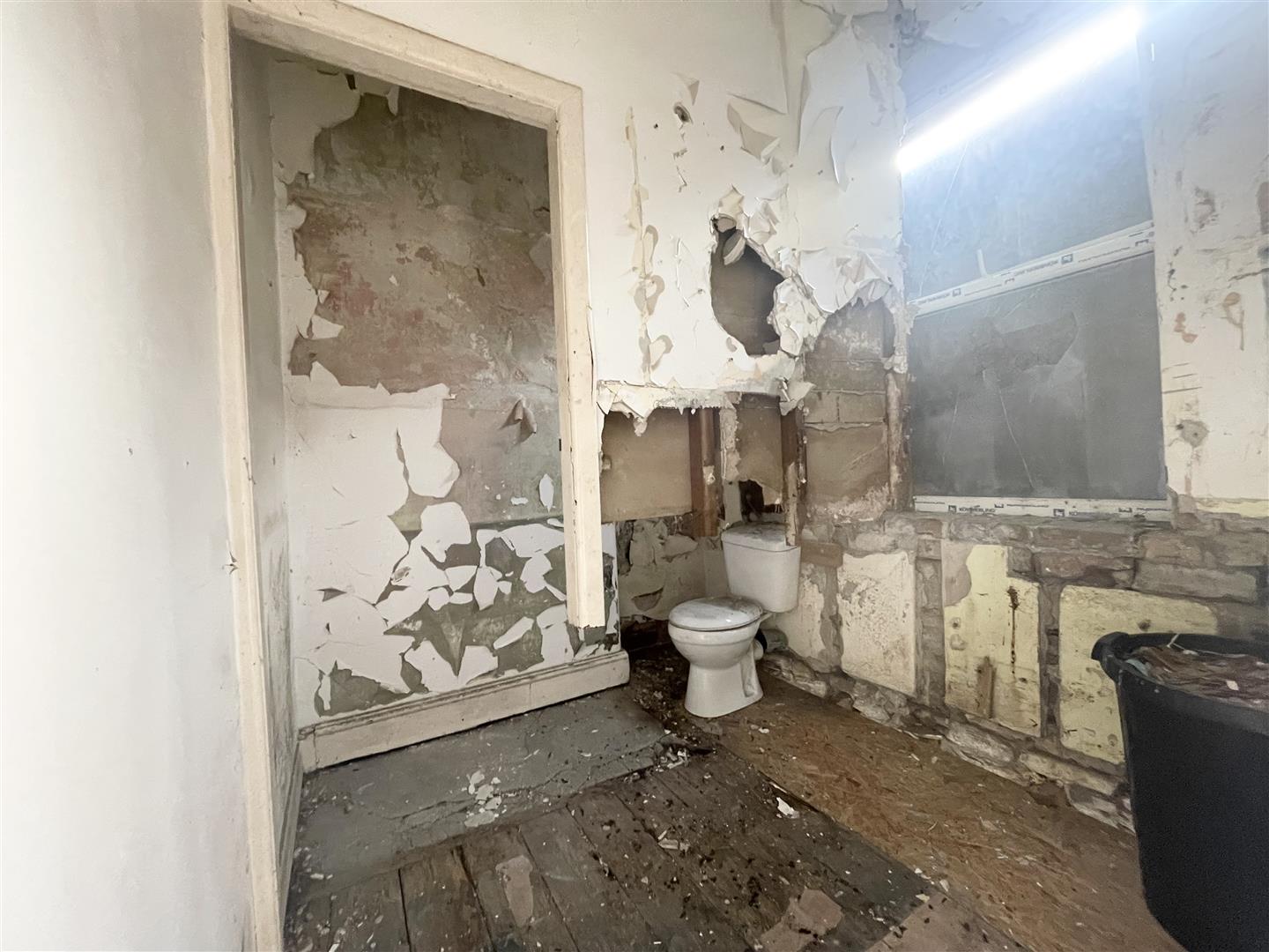 Commercial property for sale in St Jamess Street, Burnley  - Property Image 3