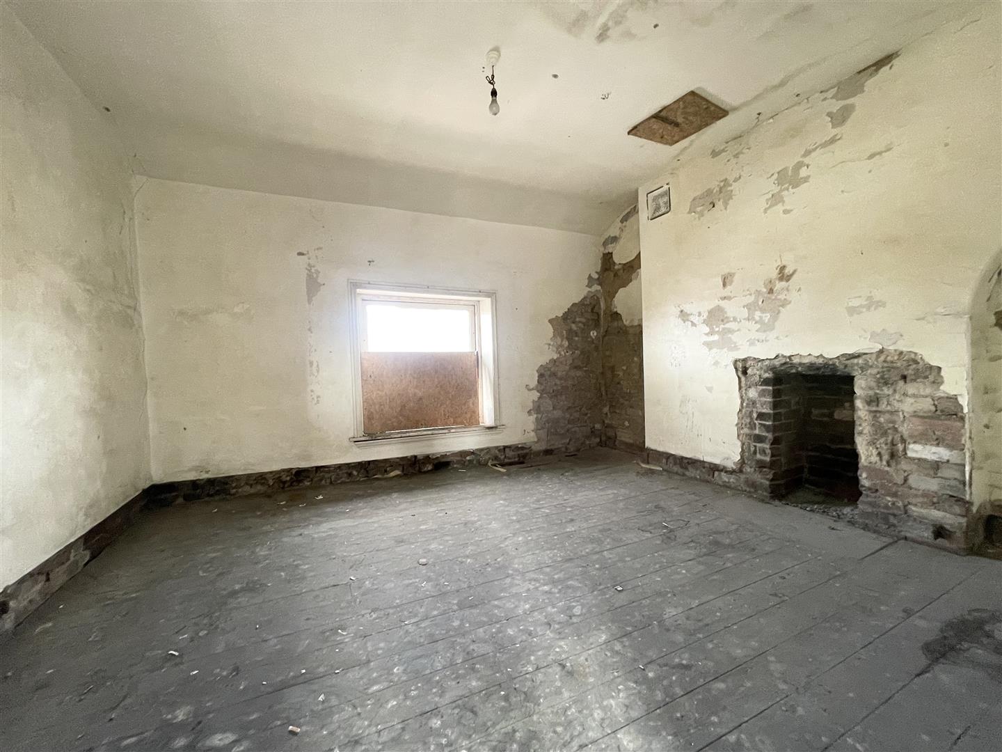 Commercial property for sale in St Jamess Street, Burnley 6