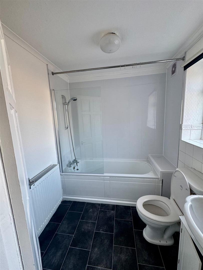 2 bed terraced house to rent in Hermitage Street, Blackburn 6