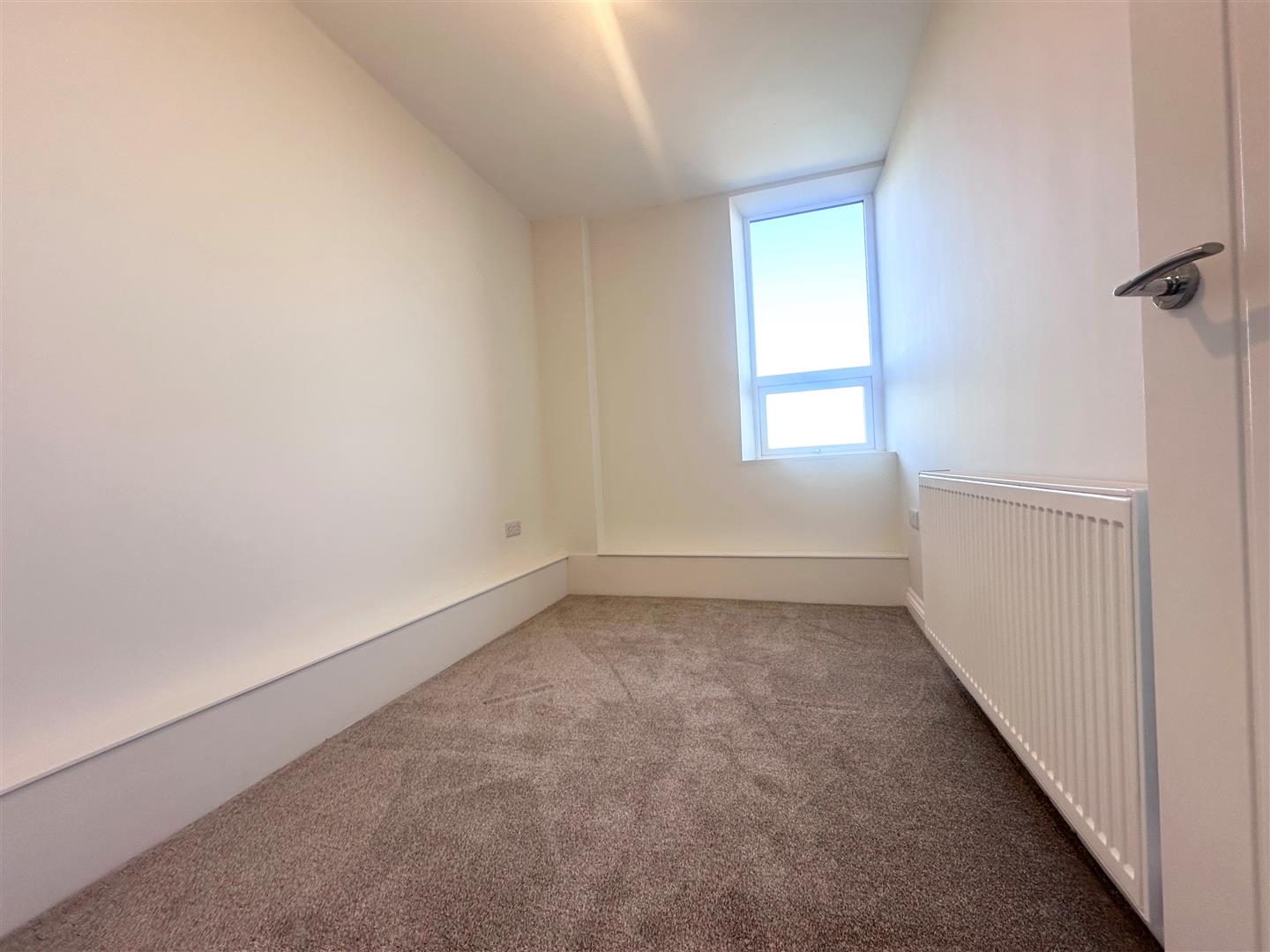3 bed terraced house to rent in Manchester Road, Burnley  - Property Image 6