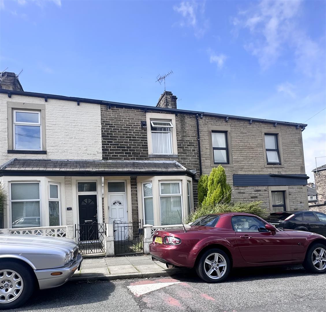 4 bed terraced house for sale in St. Matthew Street, Burnley - Property Image 1