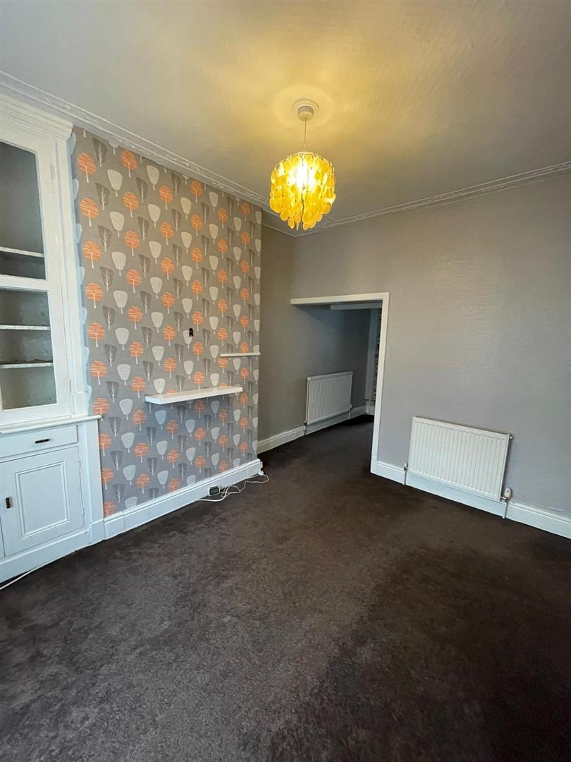 3 bed terraced house for sale in Shakespeare Street, Burnley 2