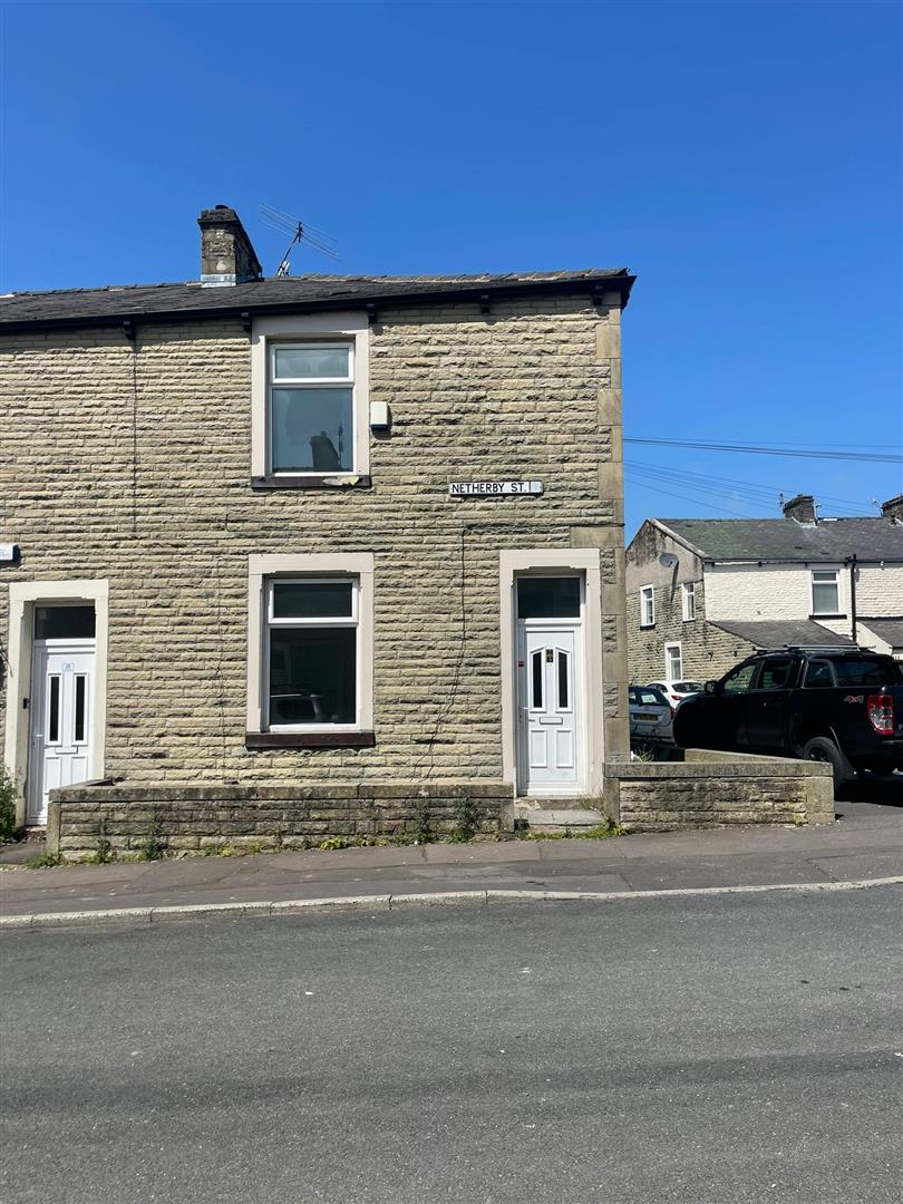 3 bed end of terrace house for sale in Netherby Street, Burnley  - Property Image 1