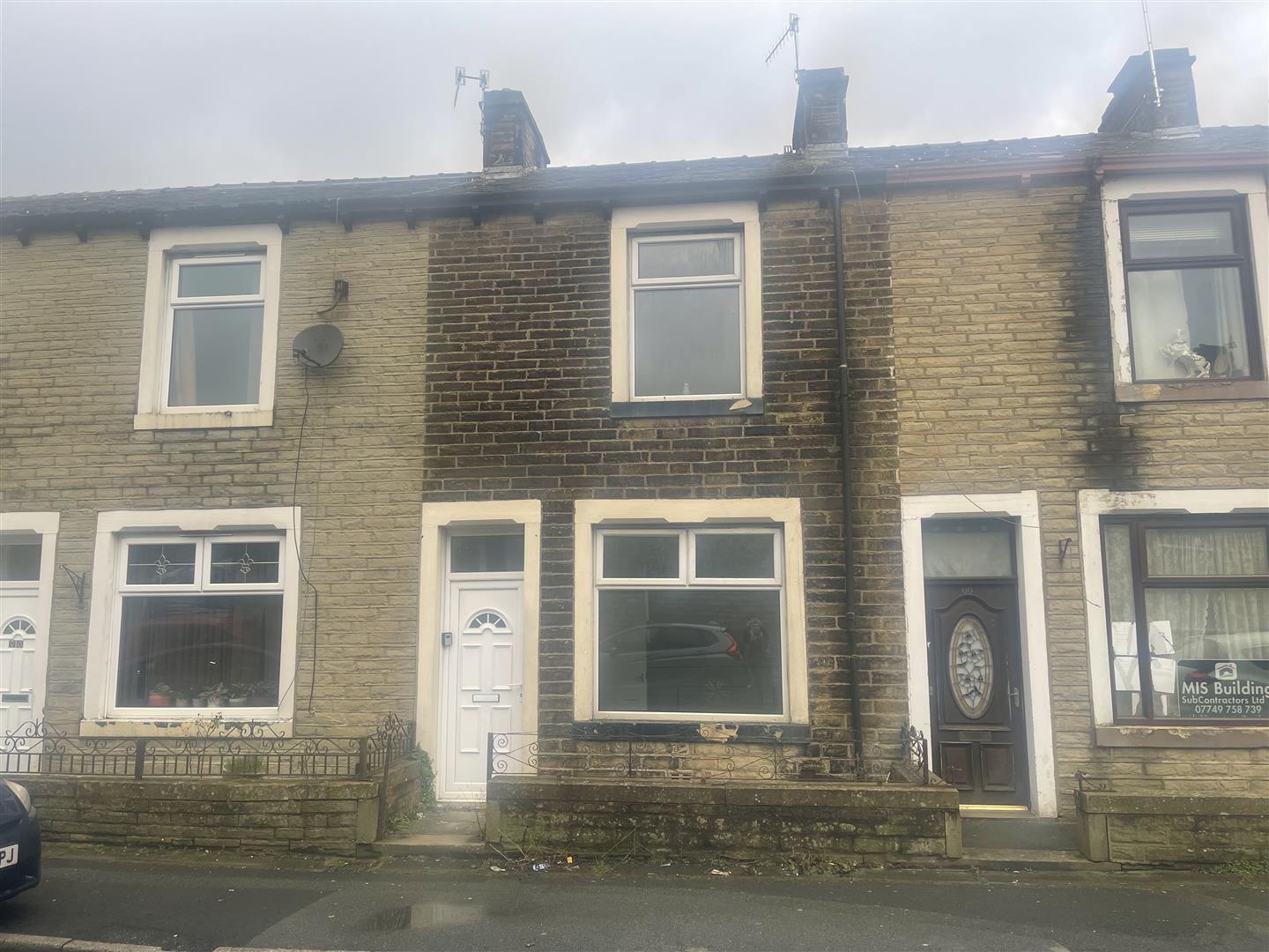 3 bed terraced house to rent in Clover Hill Road, Nelson  - Property Image 1