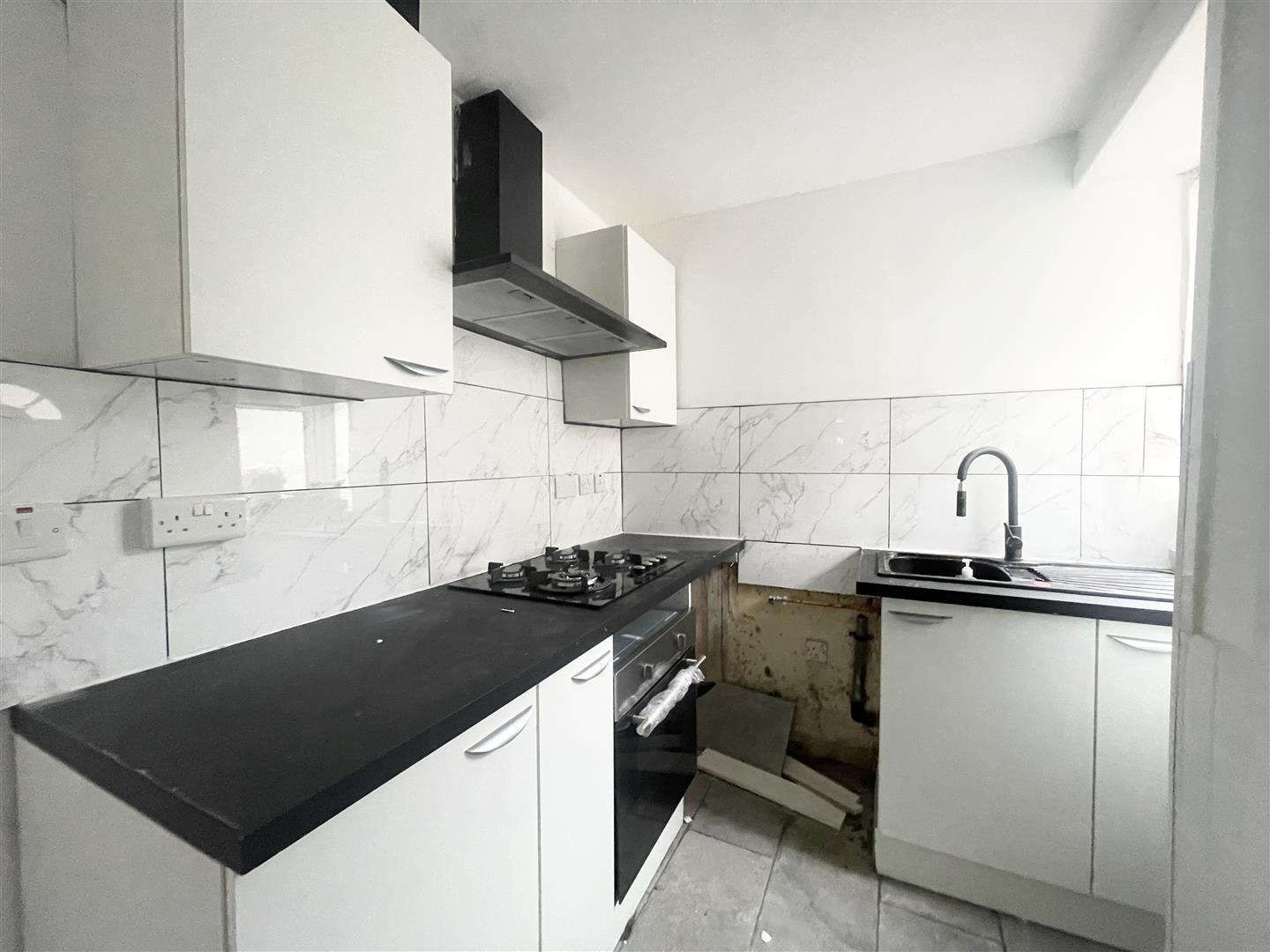 3 bed terraced house to rent in Clover Hill Road, Nelson 3