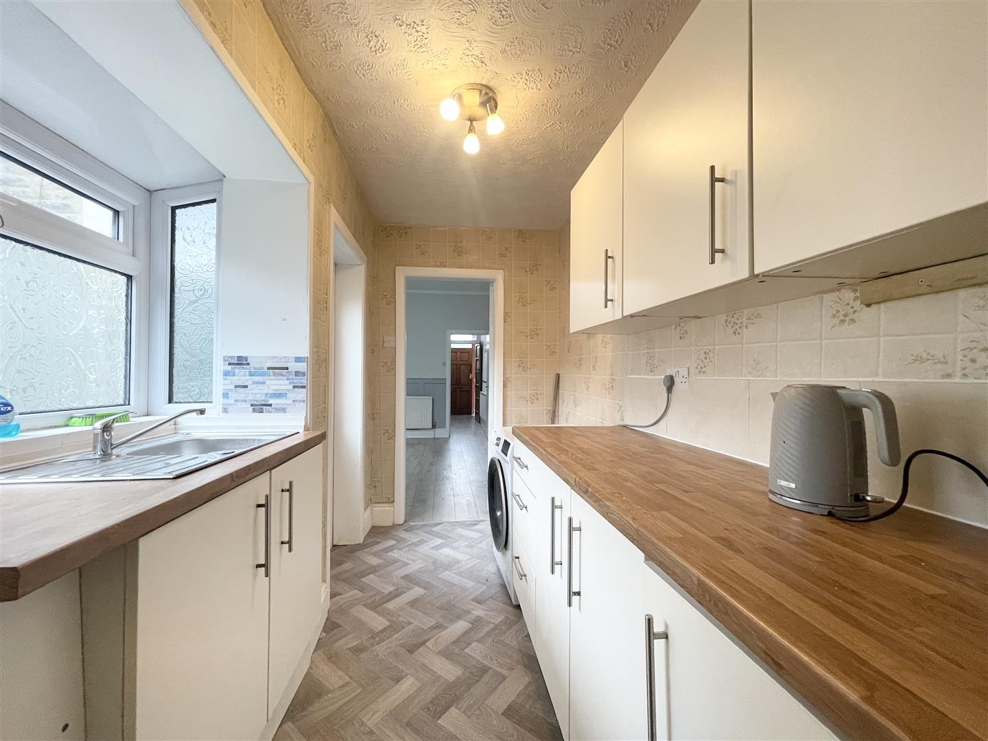 2 bed terraced house to rent in Peart Street, Burnley  - Property Image 4