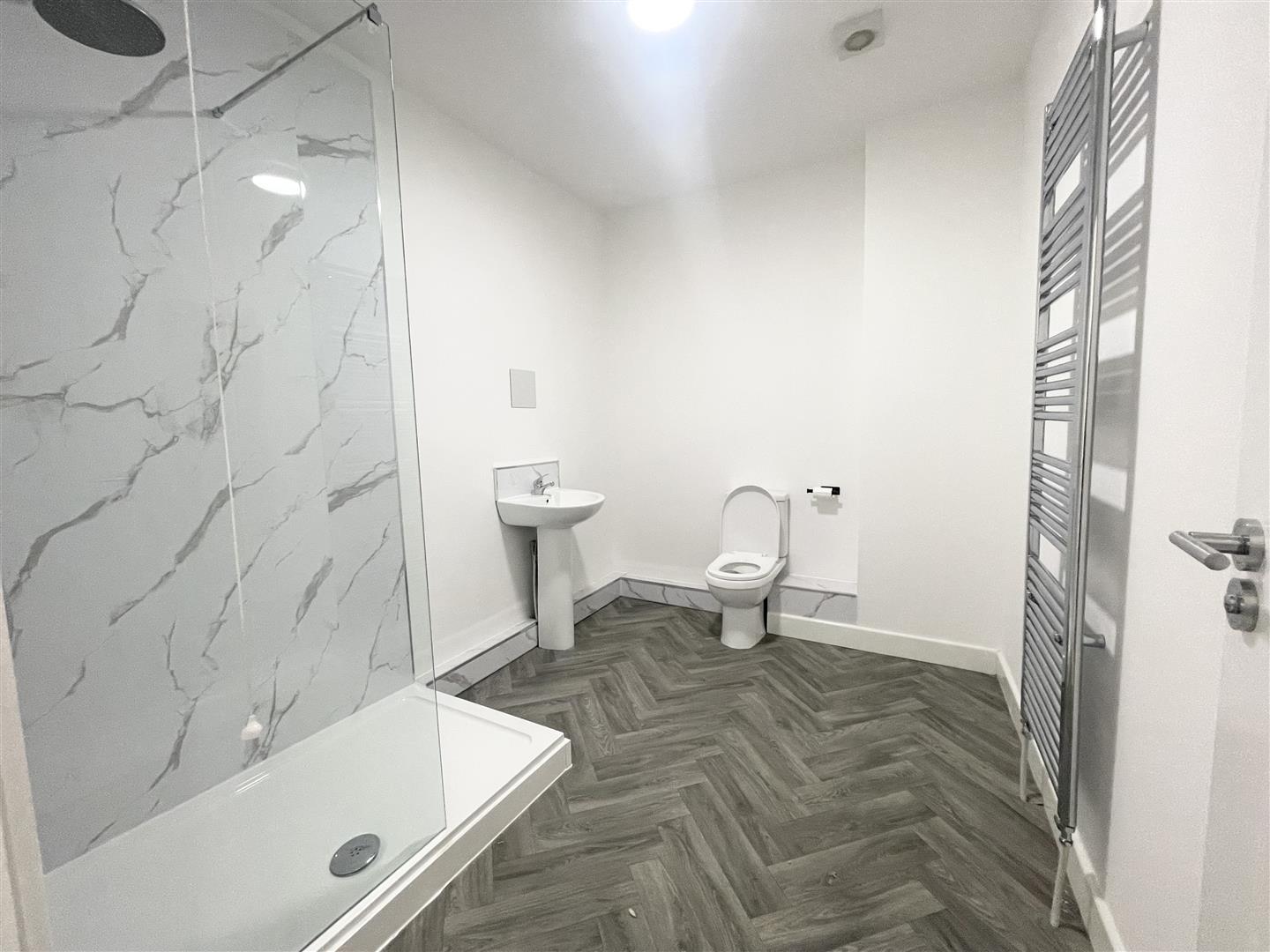 1 bed house share to rent in Coal Clough Lane, Burnley  - Property Image 4