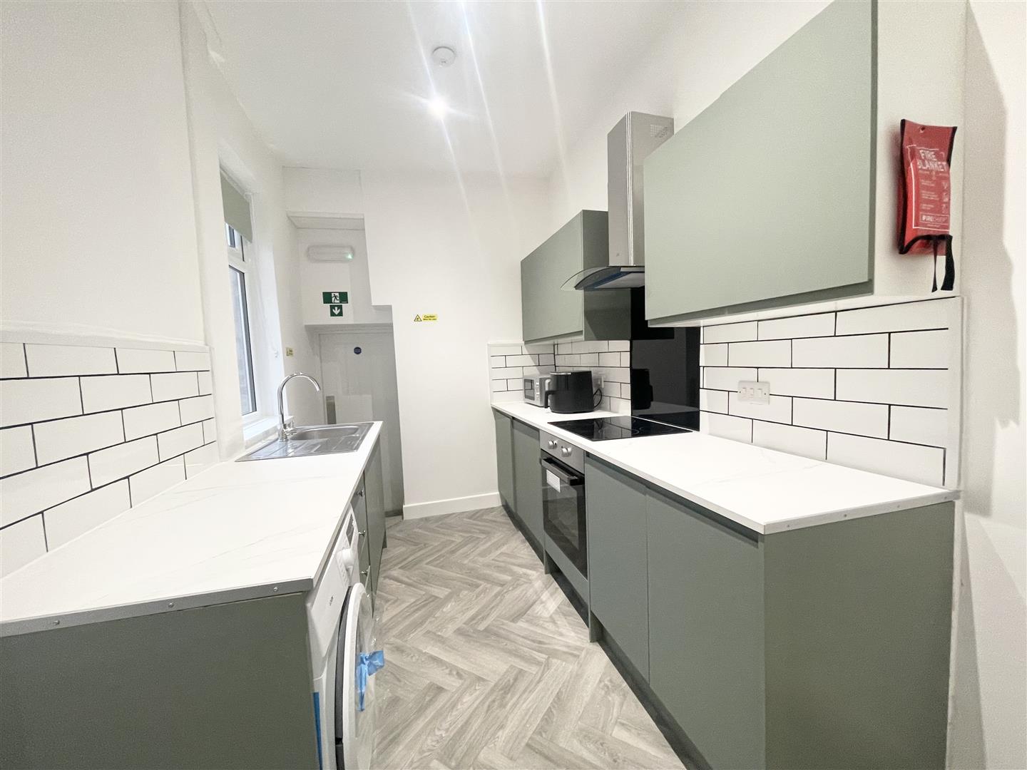 1 bed house share to rent in Coal Clough Lane, Burnley  - Property Image 3