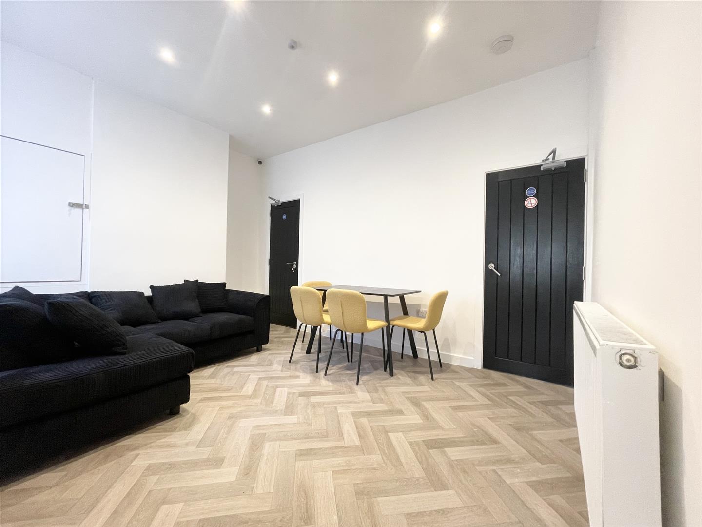 1 bed house share to rent in Albert Street, Accrington, BB5 