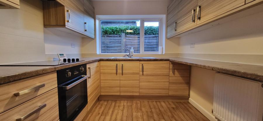 4 bed detached bungalow to rent in Hillside View, Nelson 3