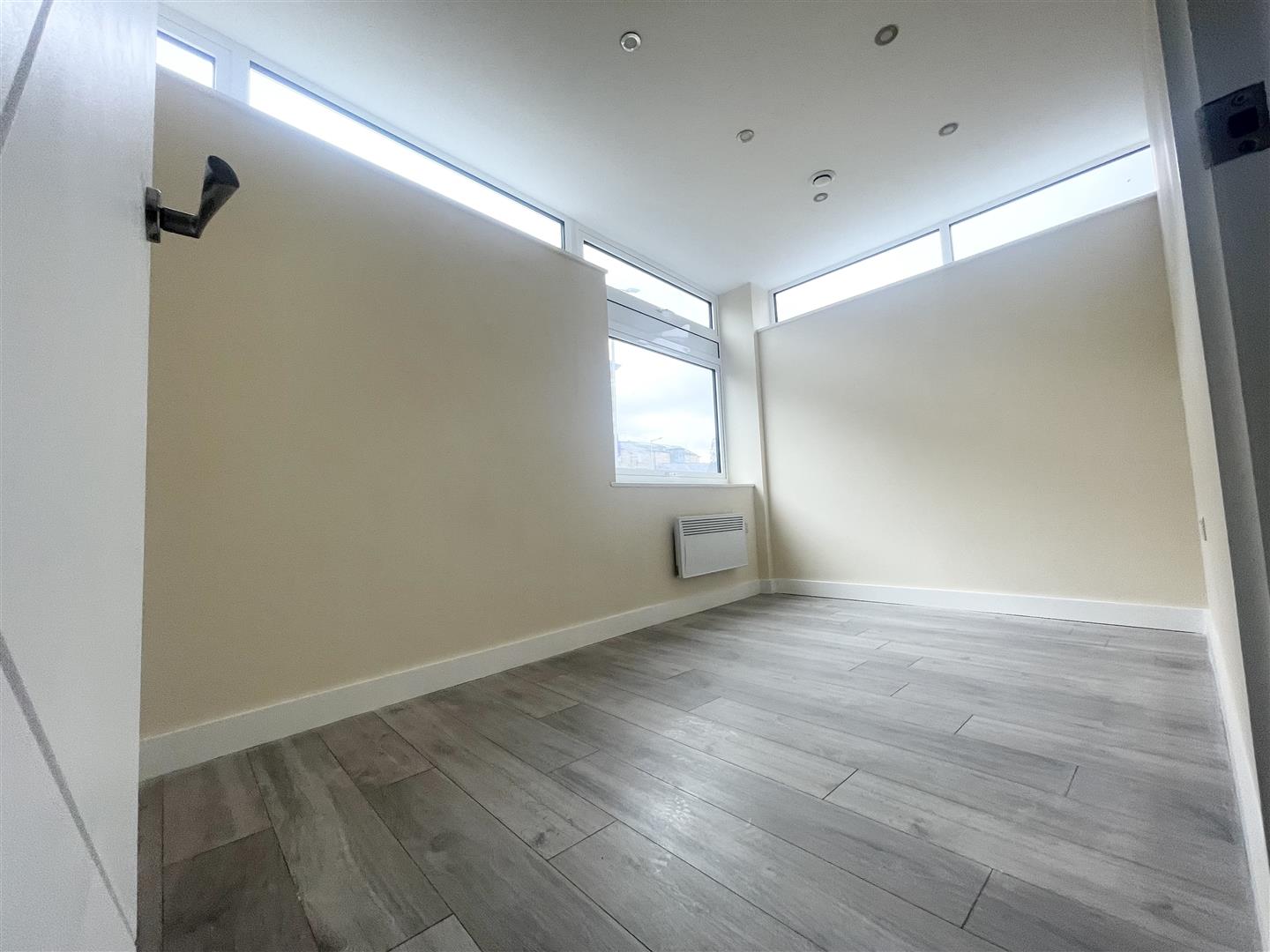 1 bed apartment to rent in Manchester Road, Burnley 4