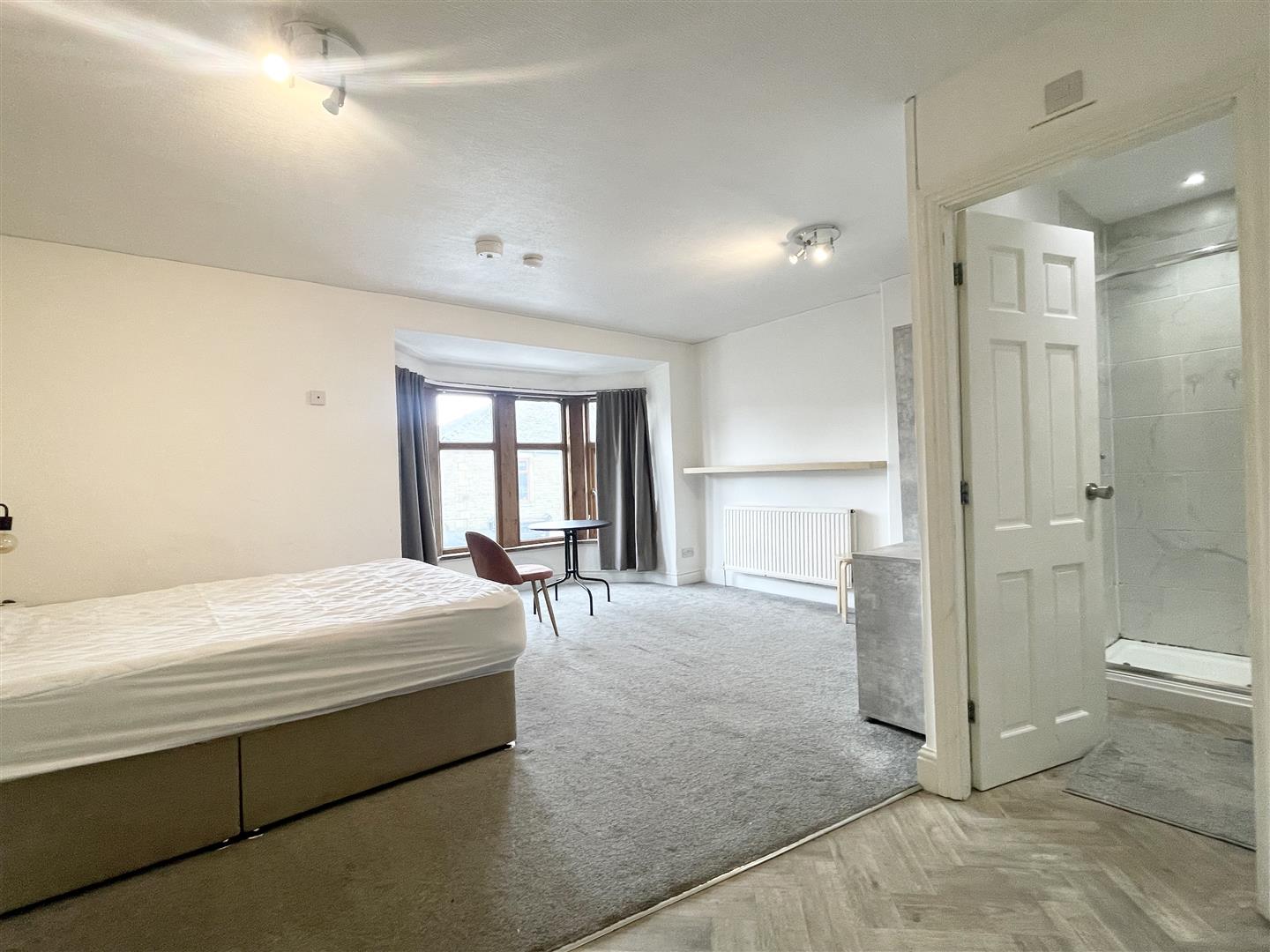 1 bed house share to rent in Burnley Road, Burnley - Property Image 1