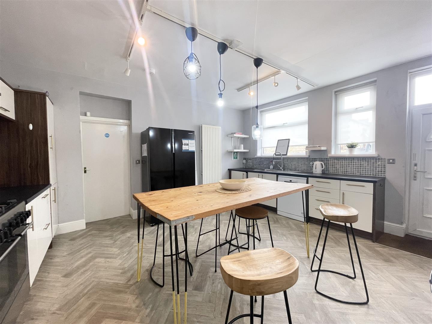 1 bed house share to rent in Burnley Road, Burnley 3