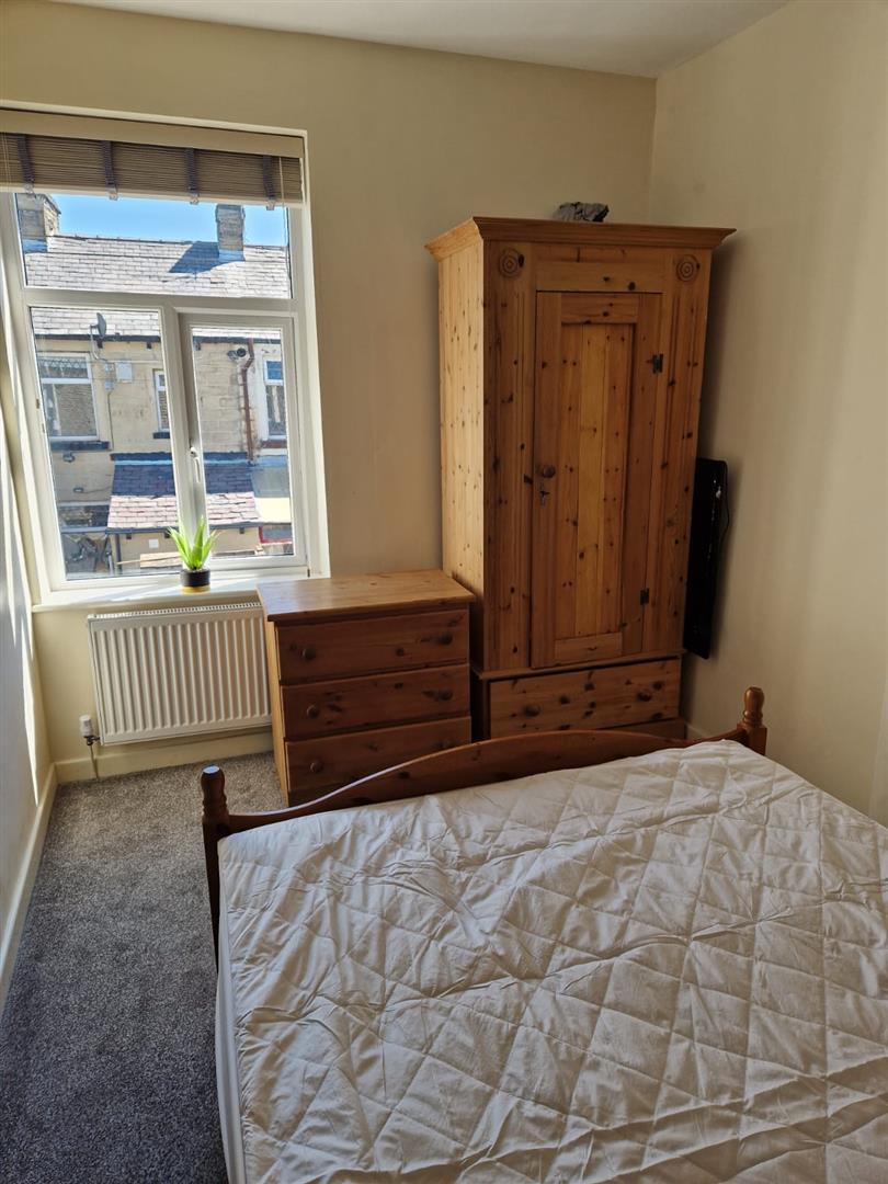 4 bed terraced house for sale in Hinton Street, Burnley  - Property Image 7