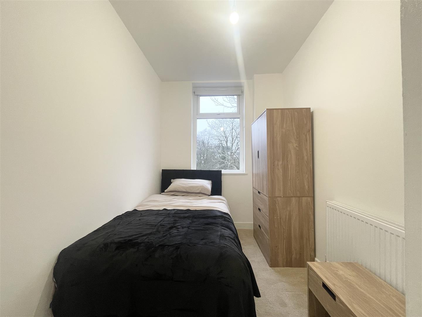 1 bed house share to rent in Coal Clough Lane, Burnley, BB11