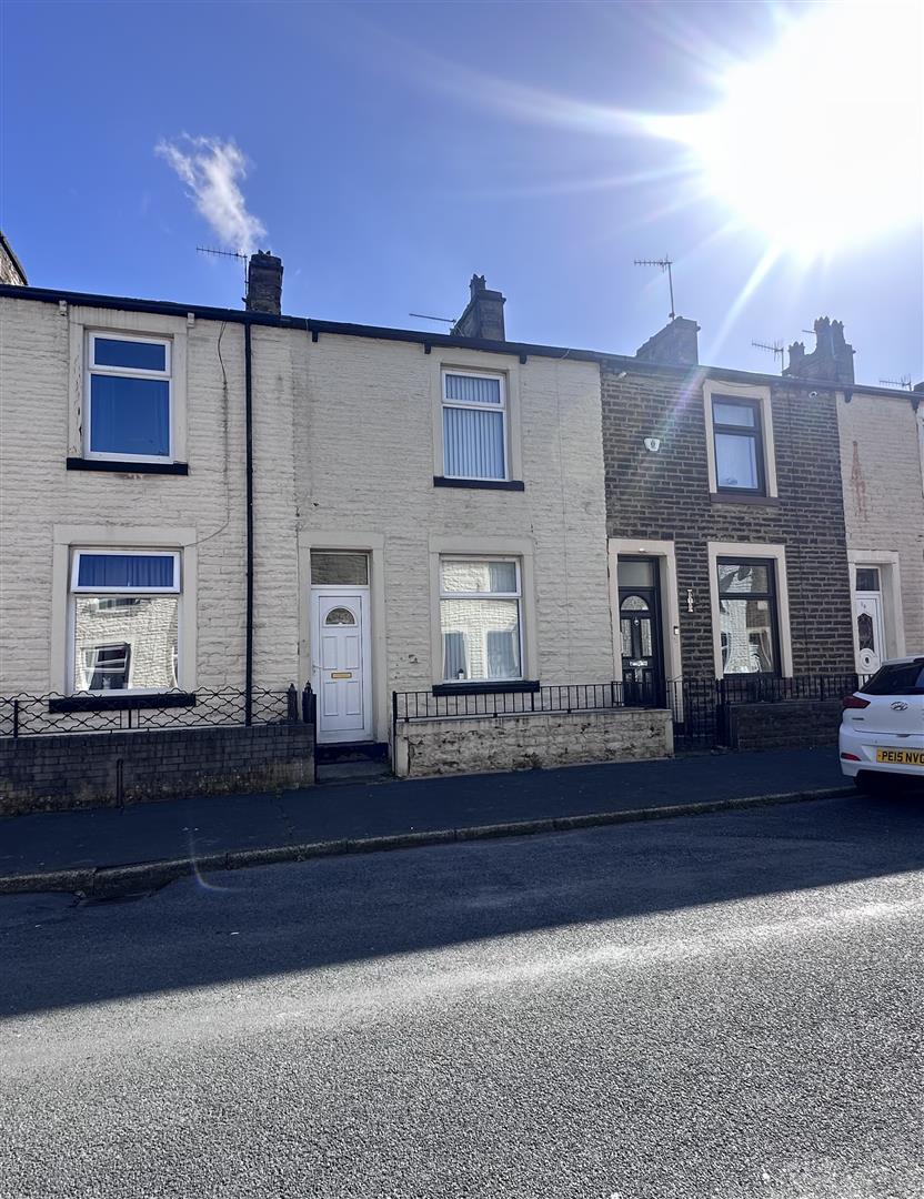 4 bed terraced house for sale in Lebanon Street, Burnley, BB10