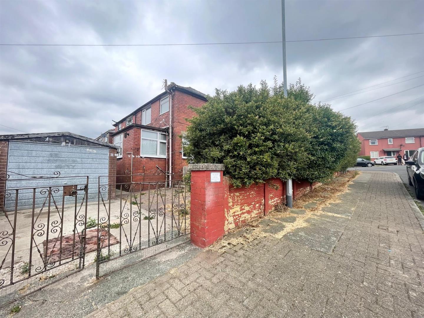 2 bed semi-detached house for sale in Morse Street, Burnley 1