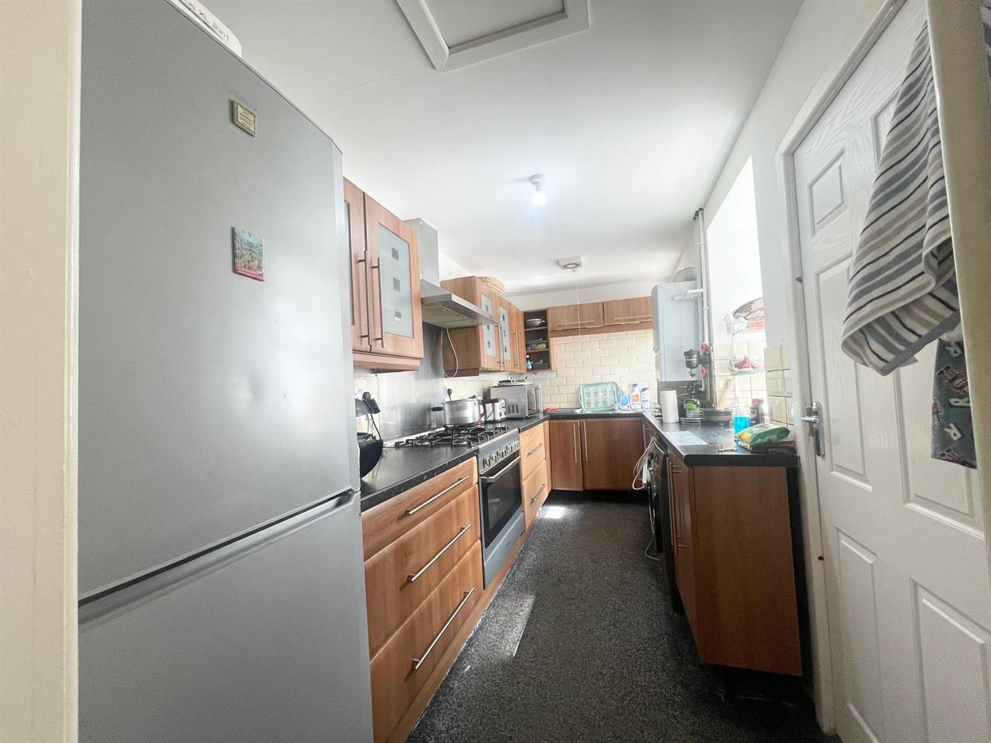 3 bed terraced house for sale in Barden Lane, Burnley  - Property Image 6