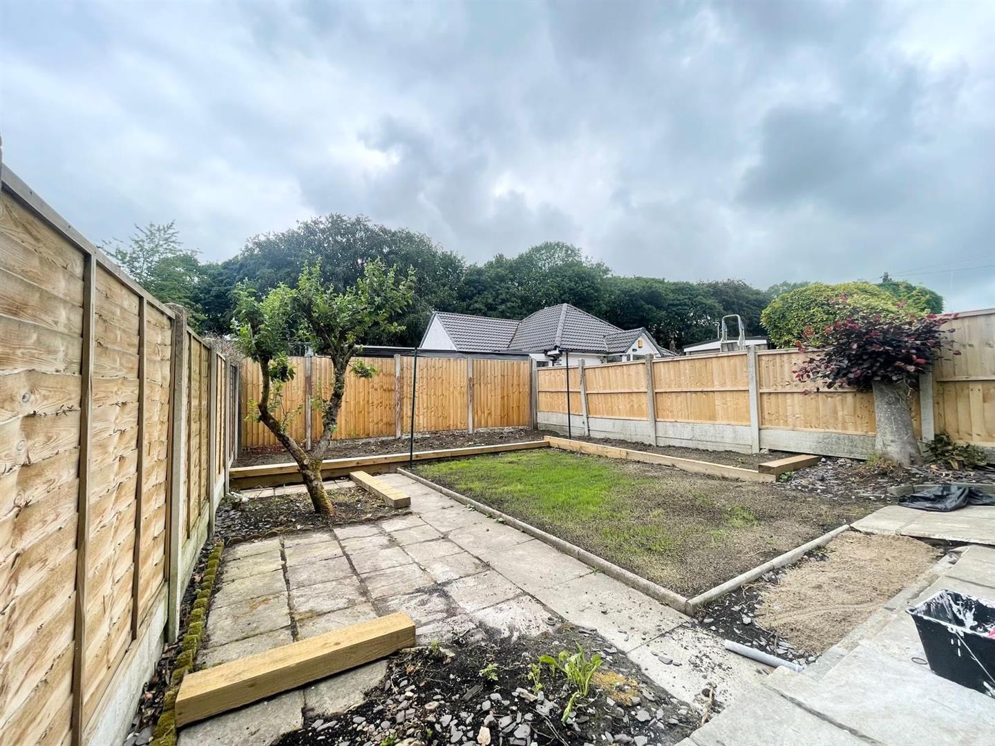 3 bed semi-detached house to rent in Lockyer Avenue, Burnley  - Property Image 10