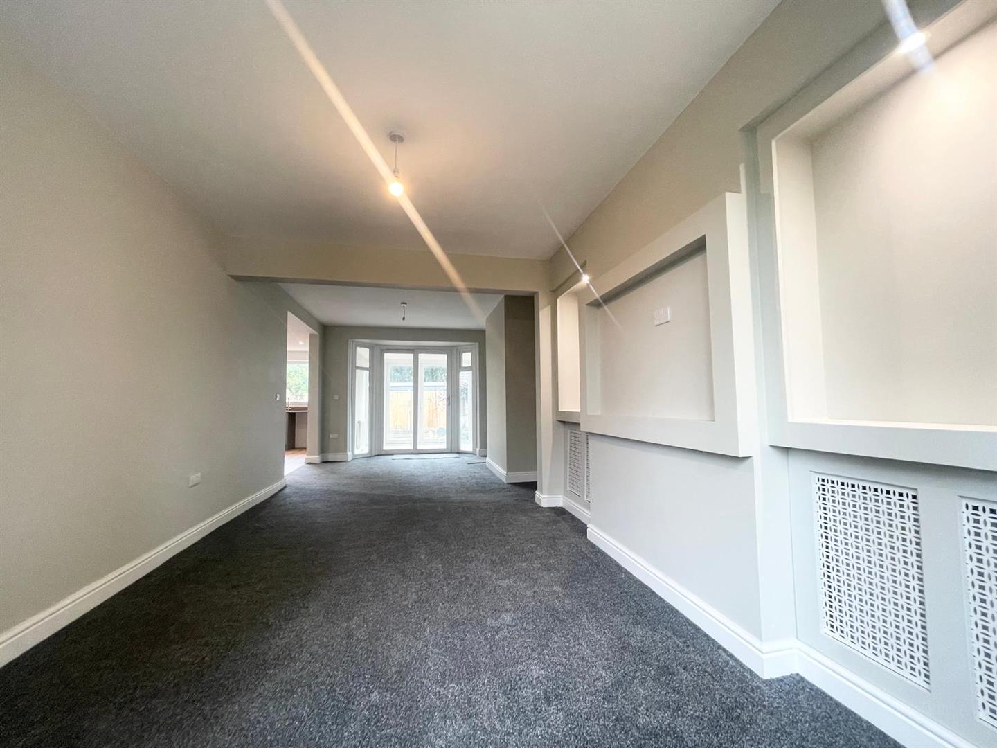 3 bed semi-detached house to rent in Lockyer Avenue, Burnley  - Property Image 3