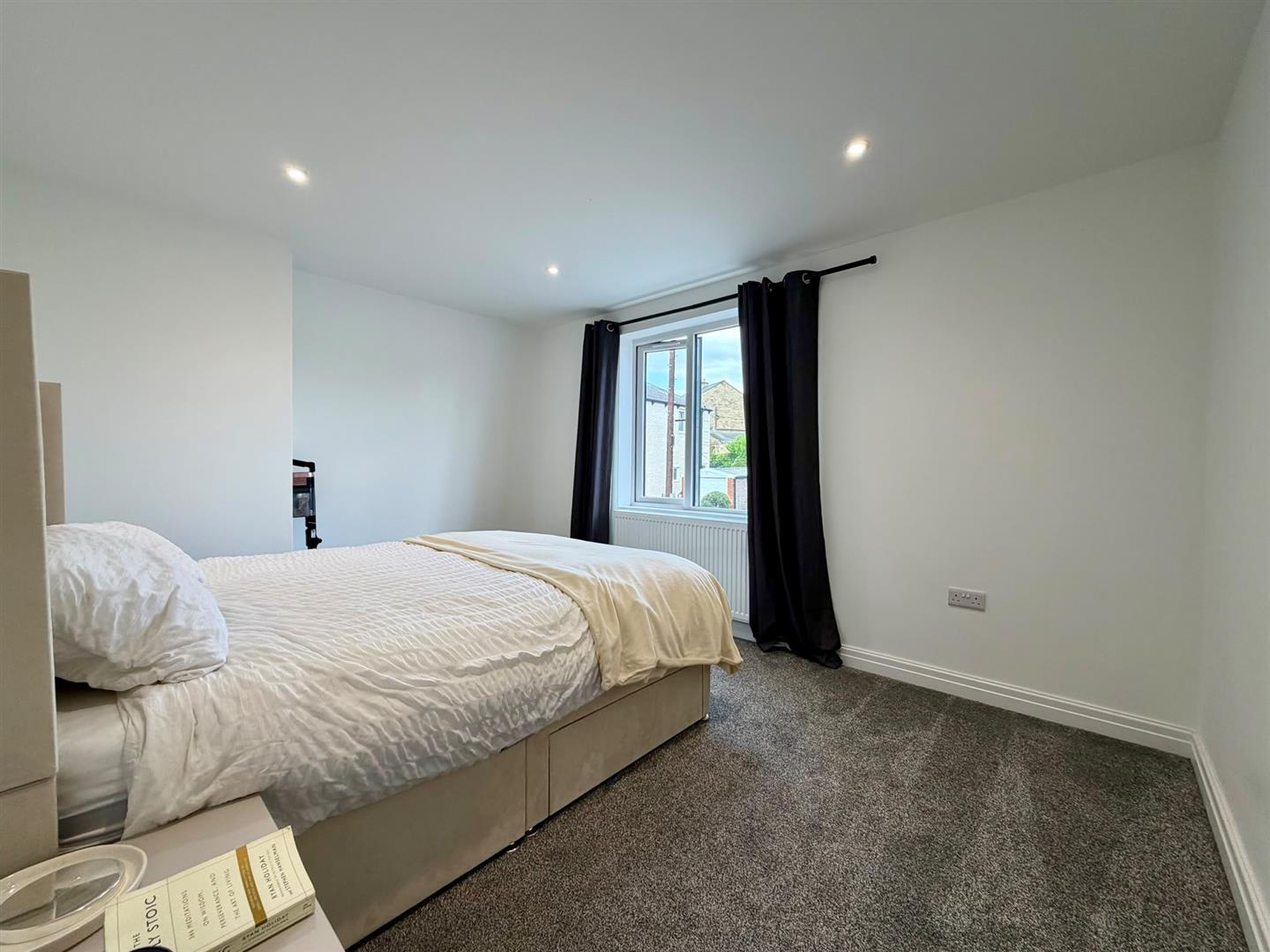 2 bed end of terrace house for sale in Roundell Road, Barnoldswick 8