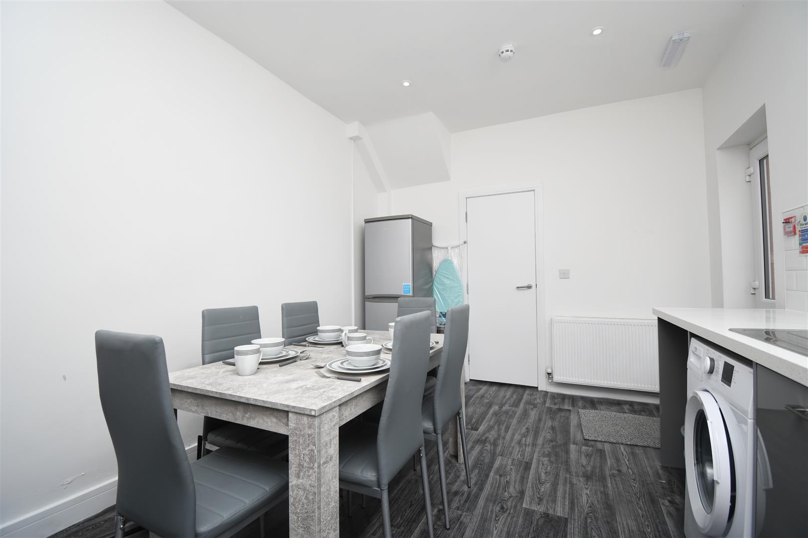6 bed terraced house for sale in Christian Road, Preston  - Property Image 3