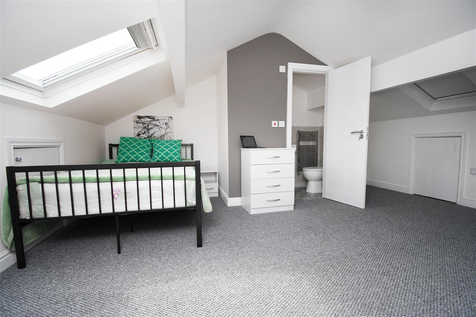 6 bed terraced house for sale in Christian Road, Preston 24