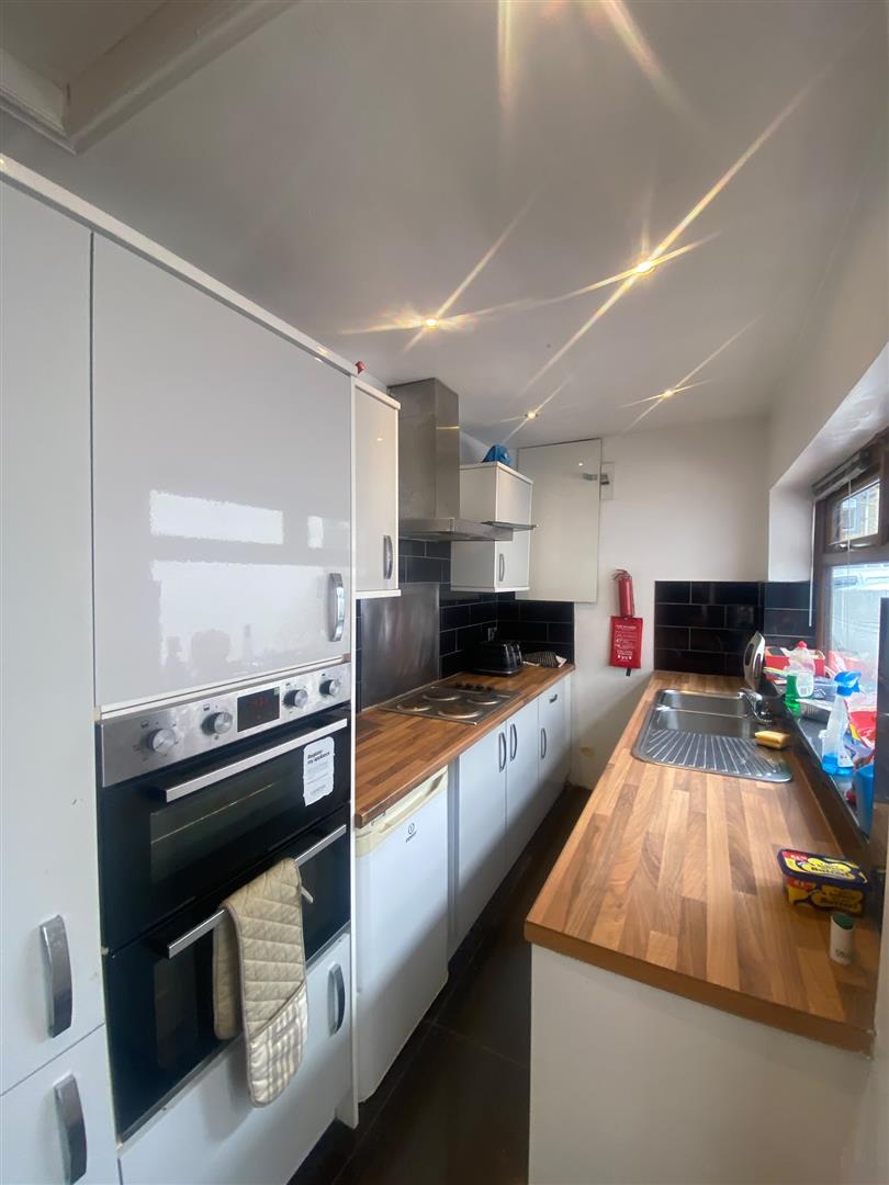 1 bed house share to rent in Gannow Lane, Burnley 1