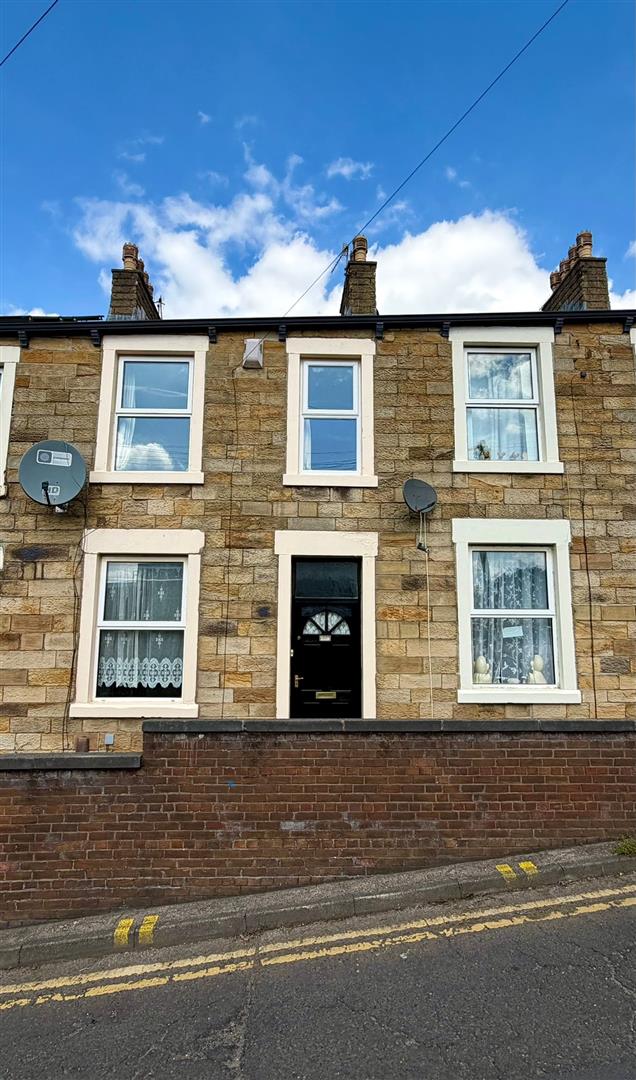 Terraced house to rent in Adlington Street, Burnley - Property Image 1