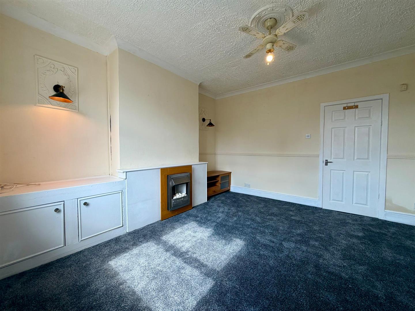 Terraced house to rent in Adlington Street, Burnley  - Property Image 2