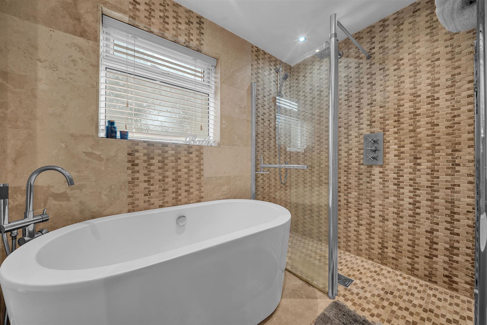 4 bed house for sale in Marsden Road, Burnley  - Property Image 5