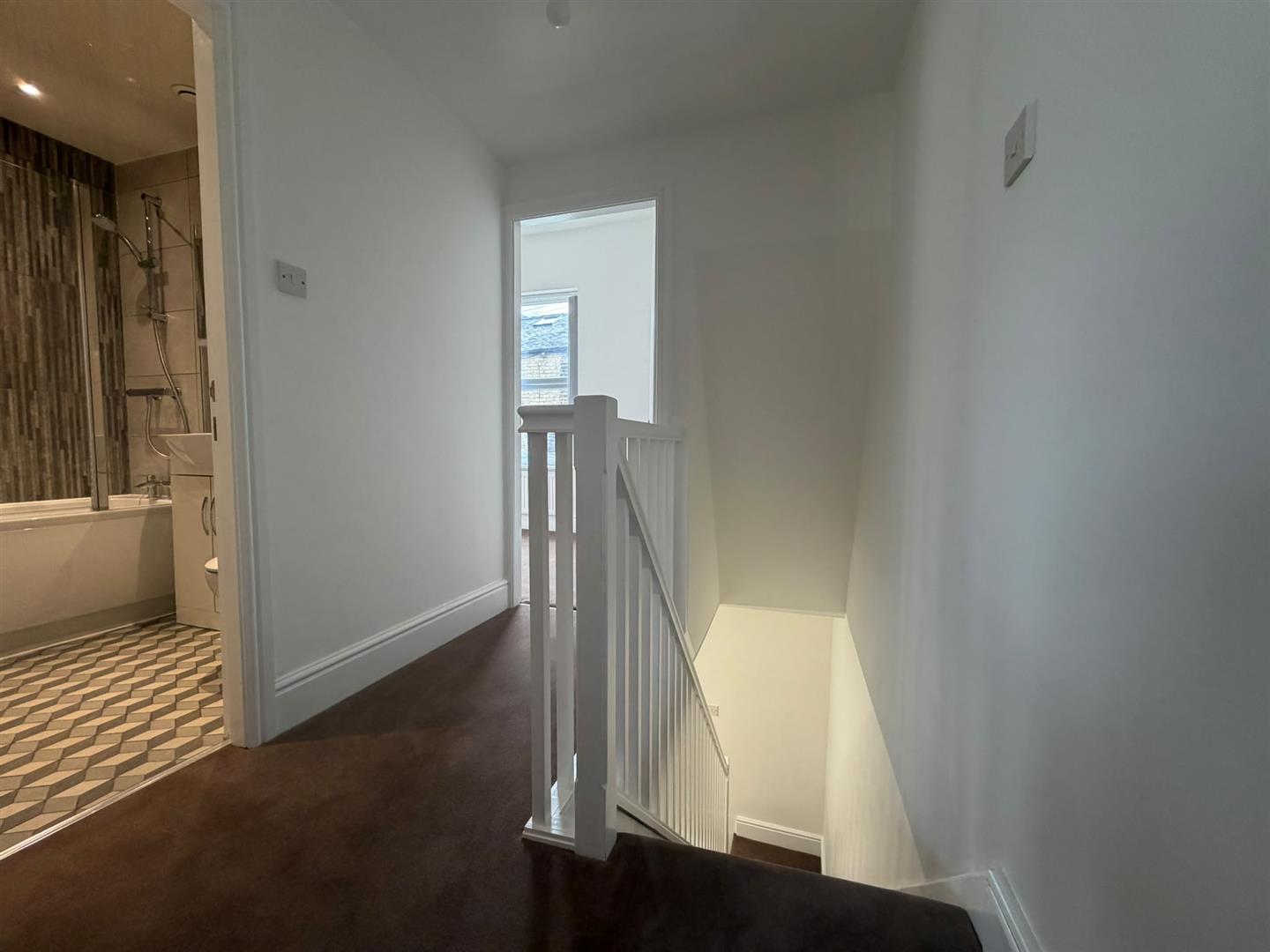2 bed terraced house to rent in Grange Street, Burnley 9